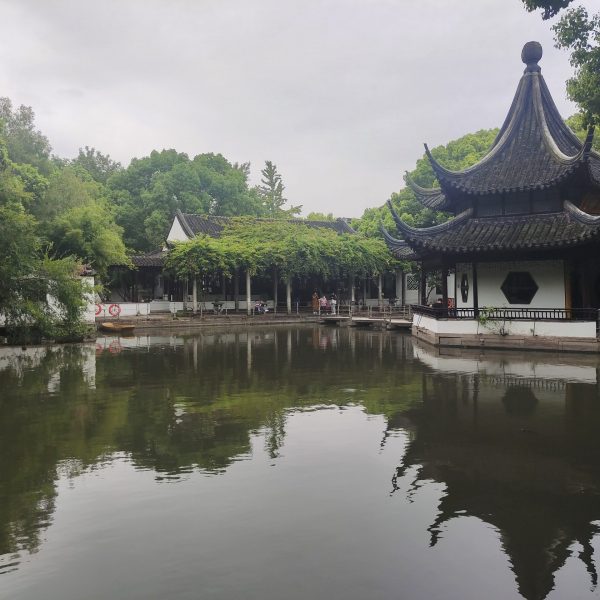 西园寺 湖心亭
